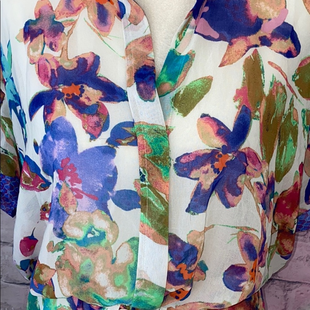 Calvin Klein sheer floral button down blouse M - Picture 4 of 9